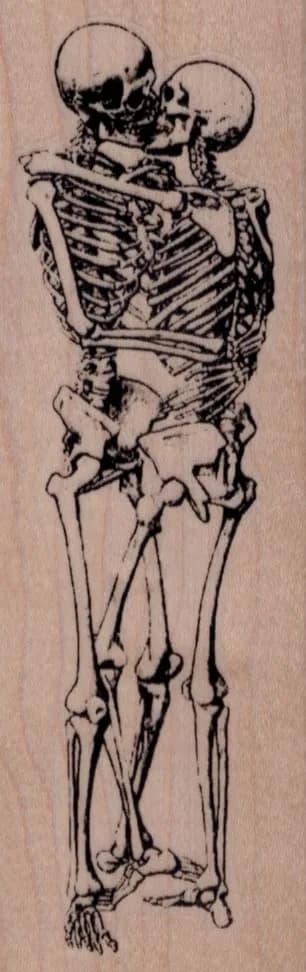 Kissing Skeletons 1 3/4 5-0