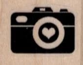 Heart Camera Silhouette 1 x 3/4-0